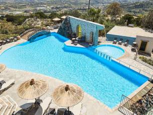 Arolithos Cretan Traditional