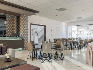 Aparthotel Ariadne