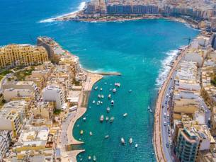 Cocktails, cultuur en strand in Sliema! Geniet op een TOPLOCATIE op Malta incl. vlucht, transfer en ontbijt!