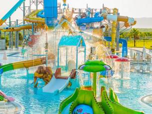 Hotel Aquasis Deluxe Resort & Spa