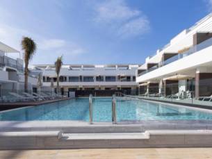 LACASA Apartments Cotillo