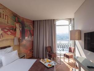 8 daagse vliegvakantie naar Vila Gale Porto Ribeira in porto, portugal