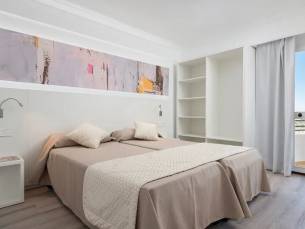 Aparthotel Alcúdia Beach