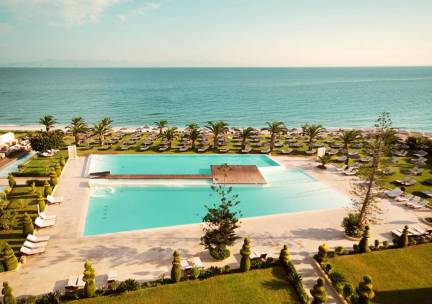 The Ixian Grand En All Suites