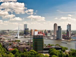 Stijlvol & duurzaam overnachten in HARTJE Rotterdam! Verblijf in een heerlijk hotel op een TOPLOCATIE nabij de Koopgoot incl. ontbijt