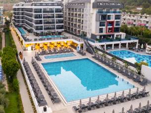 Nova Life Hotel