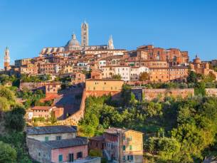 Ontdek het prachtige Toscane tijdens een adembenemend Fly & drive incl. vlucht, huurauto en ontbijt!