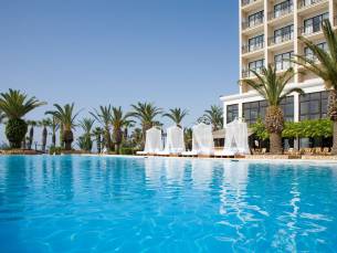 Sandy Beach Hotel & Spa