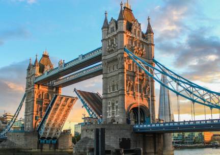 MEGA DEAL!???? 3, 4 of 5-daagse Ferry & Train: Met de ferry van Hoek van Holland naar Harwich en met de trein naar Londen!