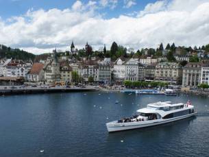 Eintägige Tour durch Luzern mit Yachtkreuzfahrt ab Zürich