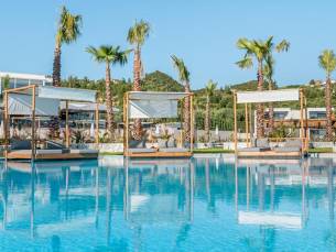 Anna Island - adults only