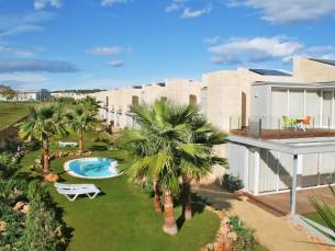 L'Escala Resort