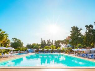 8 daagse vliegvakantie naar Kalura in cefalu, italie