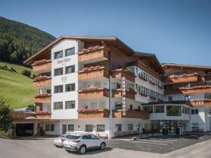 Hotel Adler