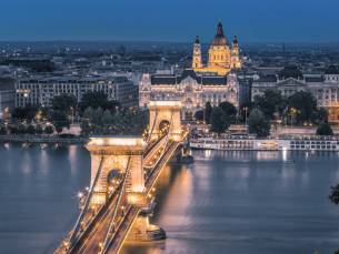 LUXE 4*-hotel in het bruisende centrum van Boedapest incl. vlucht en ontbijt