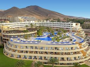 8 daagse vliegvakantie naar Iberostar Waves Playa Gaviotas in jandia, canarische eilanden