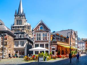 Ontdek historisch Aken de beroemde keizerstad met diverse culturele highlights vanuit een 4*-hotel op een TOPLOCATIE incl. ontbijt