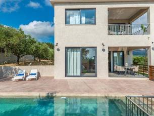 Alonia Villas