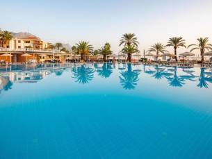 Day en Night Connected Club