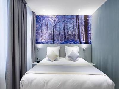 Jardins De Paris Montmartre