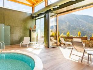 Denthis Hotel