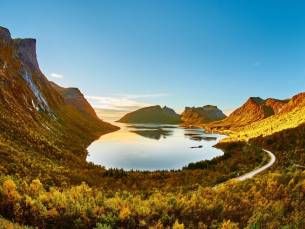 FLASHDEAL! ⚡️ WEGENS SUCCES VERLENGD! Vertrek 31 oktober 2026! 8-daagse Noorse Fjorden & Gletsjers cruise naar o.a. Eidfjord, Olden & Bergen o.b.v. volpension + verblijf in een BUITENHUT!
