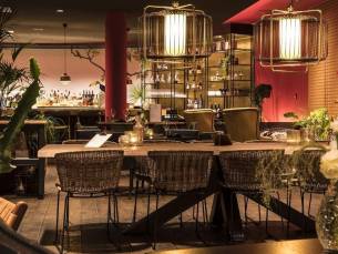 Genieten in LUXE 4*-Van der Valk Hotel nabij Leiden en Noordwijk aan Zee incl. ontbijt, 3-gangendiner, wellness & GRATIS toegang casino + hapjes & drankjes!