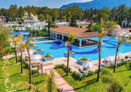Hotel Champion Holiday Village