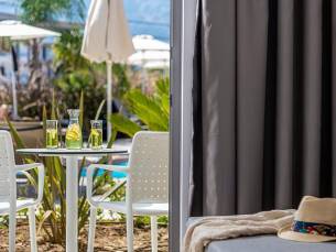 Oneiro Boutique - adults only