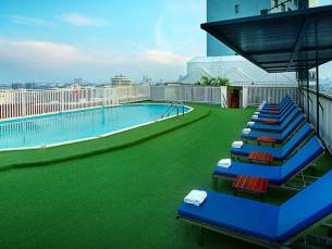 The Graph Hotel