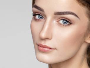 Wimperextensions naar keuze of wimperlift + evt. verven