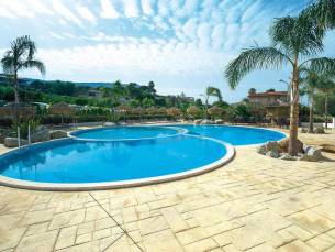 Scoglio Della Galea Village