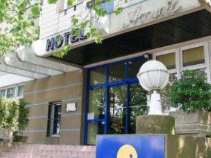 Disneyland Paris per bus - Hotel Kyriad Torcy**