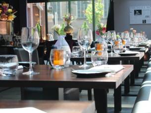 STUNT!⚡ Sfeervol hotel in het centrum van Oosterhout nabij Breda & Nationaal Park De Biesbosch incl. ontbijt