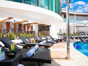 Krystal Altitude Cancún