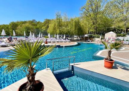 Holiday Park