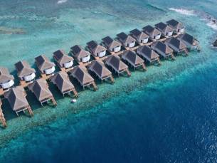 8 daagse vliegvakantie naar Dreamland The Unique Sea en Lake Resort Spa in hirundhoo, malediven