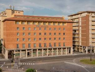 Hotel NH Pisa