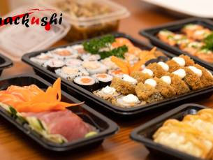 Sushibox naar keuze (24, 64 of 102 stuks) voor afhaal bij Snackushi