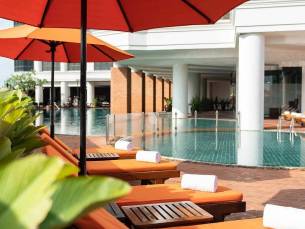 Tower Club At Lebua
