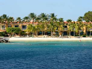 Hotel Harbour Village Beach Club