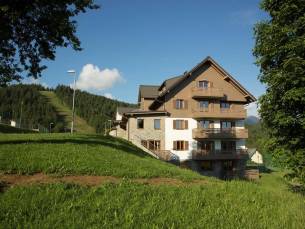 Lake Peak Aparments