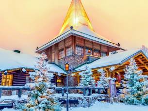 ???? ALLES-IN-1: 5-daagse DROOMREIS naar Fins Lapland verblijf midden in het winterse sprookje van Rovaniemi ???? incl. vlucht, hotel, ontbijt, lunch, diner, gids & 5 (!!) EXCURSIES!