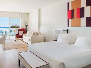 Hotel H10 Estepona Palace - logies & ontbijt
