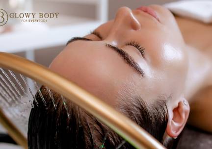 Head spa + evt. gezichtsbehandeling (60 of 75 min)