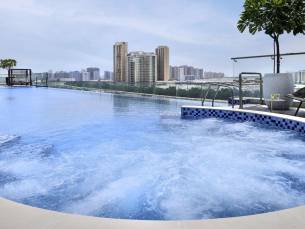 8 daagse vliegvakantie naar Movenpick Jumeirah Village Triangle in dubai, verenigde arabische emiraten