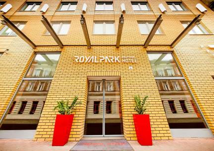 Royal Park Boutique Hotel