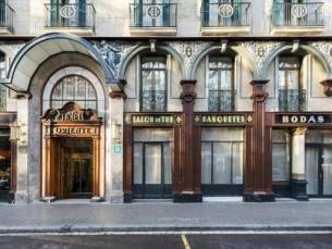 3 daagse stedentrip naar Oriente Atiram in barcelona, spanje