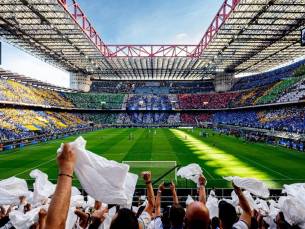 TOFFE ervaring tijdens voetbalwedstrijd van Inter Milan incl. 4*-hotel, vlucht, ontbijt en wedstrijd