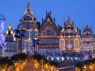 Ga kerstshoppen in Antwerpen in een centraal 4*-hotel incl. ontbijt